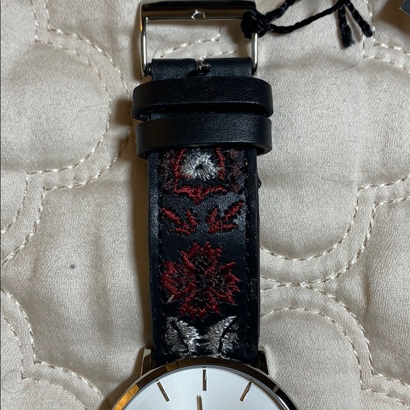 REBECCA MINKOFF NWT Ladies Watch - Picture 3 of 7